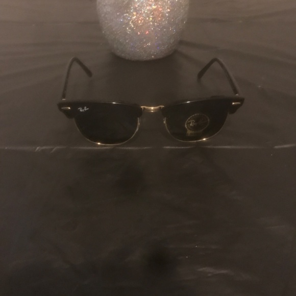 Raybans - Picture 2 of 3